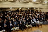 رونمایی از تمبر اختصاصی جشنواره بین‌المللی ویستا در آیین تجلیل از فعالان گردشگری اصفهان