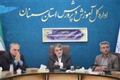 استاندار سمنان: نهضت «سواد مهارتی» را از مدارس آغاز کنیم