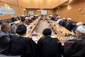 نشست هم‌اندیشی روحانیون فرهیخته اردبیل با نماینده ولی‌فقیه در امور حج و زیارت