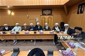 نشست هم‌اندیشی روحانیون فرهیخته اردبیل با نماینده ولی‌فقیه در امور حج و زیارت