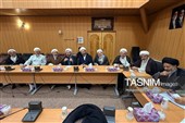 نشست هم‌اندیشی روحانیون فرهیخته اردبیل با نماینده ولی‌فقیه در امور حج و زیارت