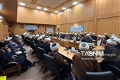 نشست هم‌اندیشی روحانیون فرهیخته اردبیل با نماینده ولی‌فقیه در امور حج و زیارت