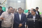 بازدید رئیس‌کل بانک مرکزی و استاندار اردبیل از واحدهای تولیدی