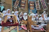 پنجه‌های هنرمند زنان عنبران‌علیا؛ روایت شکوفایی گردشگری روستایی