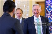 نشست وزیر امور خارجه با سفرا و کارداران و روسای نمایندگی های خارجی و بین‌المللی مقیم تهران
