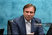 اعطای احکام اعضای شورای سیاست‌گذاری سومین کنگره 2000 شهید استان بوشهر
