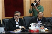اعطای احکام اعضای شورای سیاست‌گذاری سومین کنگره 2000 شهید استان بوشهر