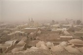 طوفان مدارس سیستان را تعطیل کرد