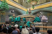 تنظیف ضریح مطهر امام رضا علیه‌السلام