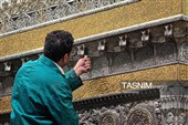 تنظیف ضریح مطهر امام رضا علیه‌السلام