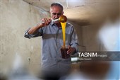 روستای تاریخی هزاوه واقع در استان مرکزی، یکی از قطب‌های اصلی تولید شیره انگور در کشور به شمار می‌رود که هر ساله همزمان با برداشت انگور، آیین سنتی شیره‌پزان در این روستا برگزار می‌شود.