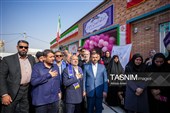 وزیر آموزش و پرورش در جریان سفر به لامرد، آموزشگاه شهید «علی اجرایی» این شهر را با ۶ کلاس درس و اعتبار ۱۵۰ میلیارد ریال افتتاح کرد.