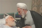 رئیس دفتر رهبر انقلاب در قم از آیت‌الله نوری همدانی عیادت کرد