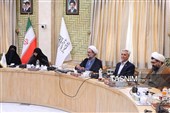 علوم انسانی باید ناظر به مسائل واقعی جامعه باشد