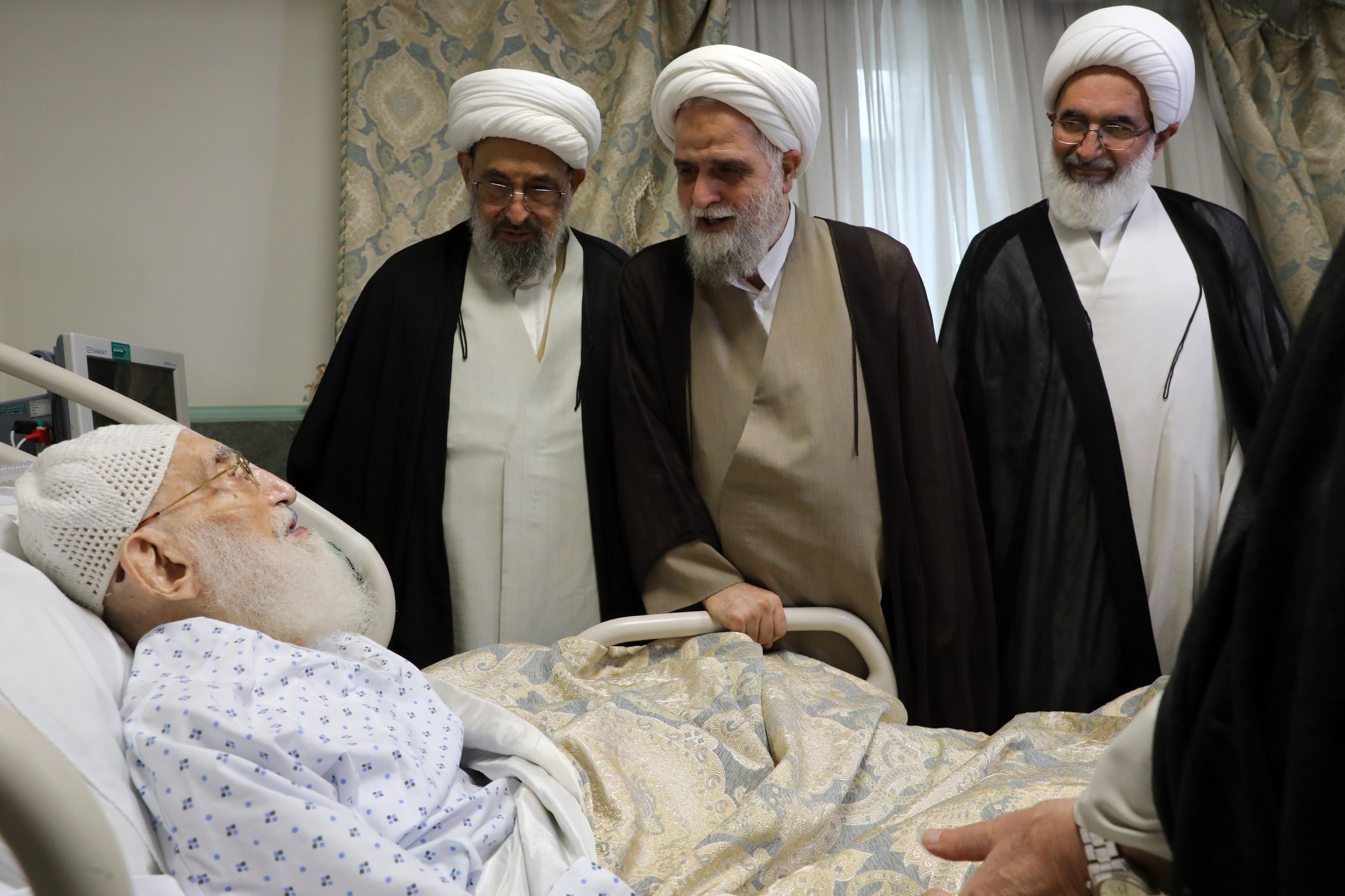 رهبر انقلاب , آیت الله نوری همدانی , 