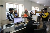 رژه خودرویی ماموران پست همدان به مناسبت روزجهانی پست