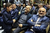 مسعود پزشکیان رئیس جمهور در مراسم ختم مادر رئیس سازمان برنامه و بودجه