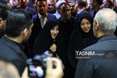   زهرا بهروز آذر معاون رئیس‌جمهور در امور زنان و خانواده در مراسم ختم مادر رئیس سازمان برنامه و بودجه