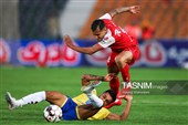 دیدار تیم‌های پرسپولیس و صنعت نفت آبادان