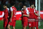 دیدار تیم‌های پرسپولیس و صنعت نفت آبادان