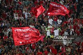 دیدار تیم‌های پرسپولیس و صنعت نفت آبادان
