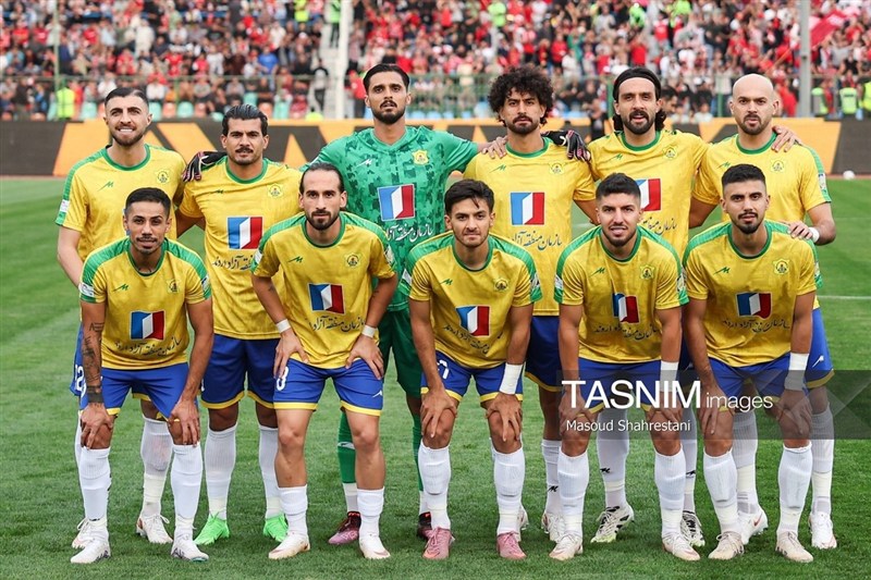 تیم فوتبال صنعت نفت آبادان ,