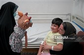 حضور خدام حرم مطهر رضوی در بیمارستان اکبر