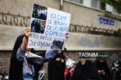 تجمع اعتراضی مقابل سفارت فرانسه در تهران