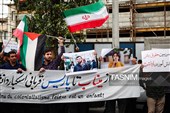 تجمع اعتراضی مقابل سفارت فرانسه در تهران