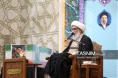 مراسم وداع با پیکر شهید عباس آقایی در حرم حضرت معصومه(س)