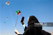 پرواز بادبادک ها به یاد کودکان میناب و غزه
