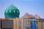 شست‌وشو دیوارهای مسجد مقدس جمکران