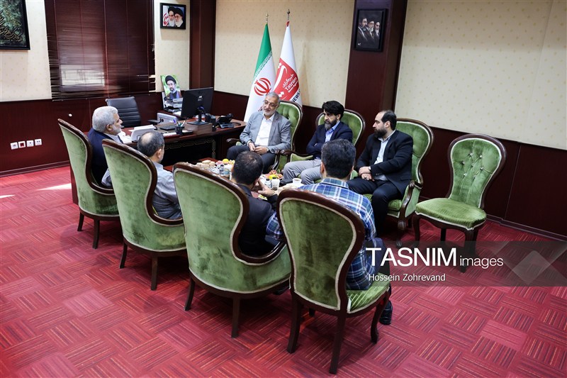 حضور شهردار تهران در خبرگزاری تسنیم
