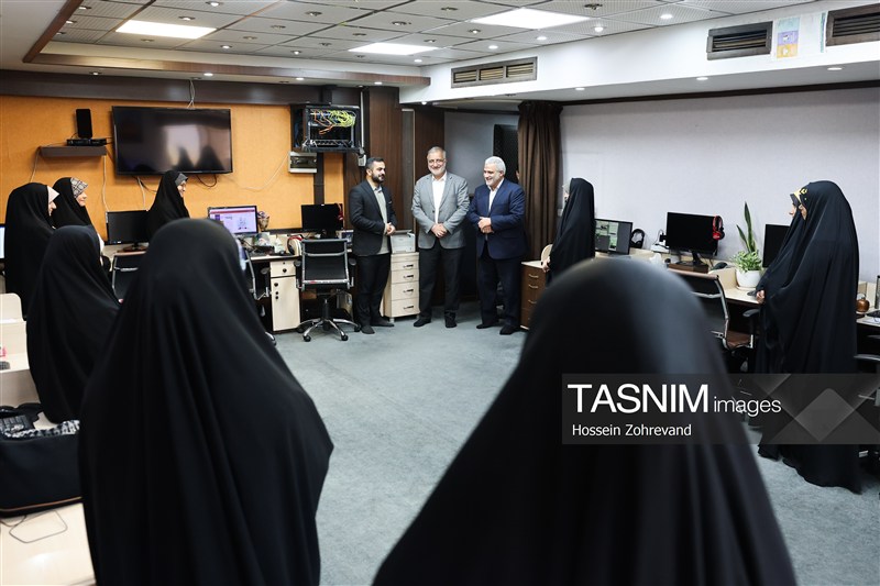 حضور شهردار تهران در خبرگزاری تسنیم