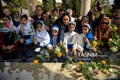 آیین گلباران آرامگاه  حافظ شیرازی