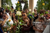 آیین گلباران آرامگاه  حافظ شیرازی