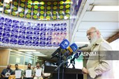 سخنرانی مهدی چمران، رئیس شورای شهر تهران، در مراسم رونمایی از یادمان شهدای دبستان شجره طیبه میناب در دانشگاه  آزاد تهران مرکزی