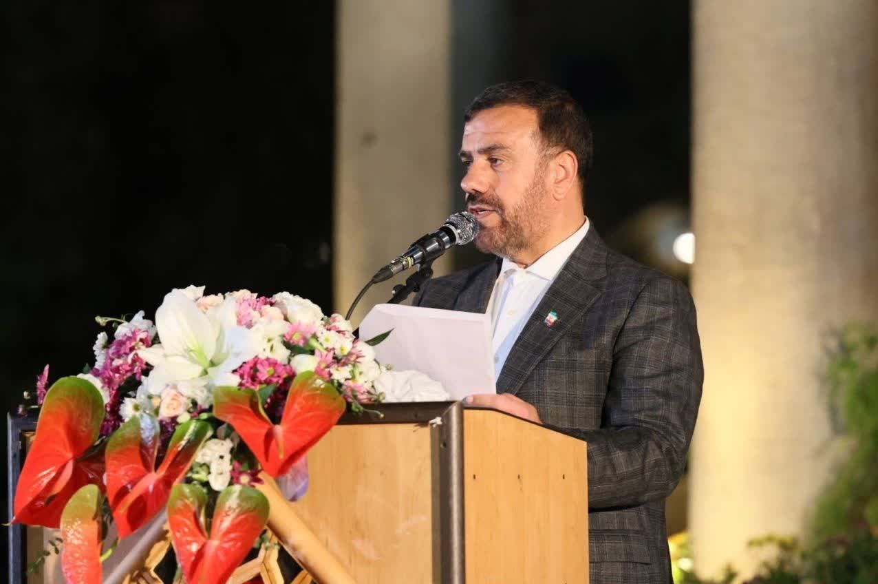 ستادهای نماز جمعه‌ کشور , استاندار فارس , حافظ , شعر , 