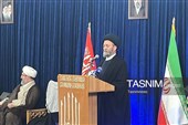طنین شعر «رهبر شهید» در زنجان؛ پیوند ادبیات و مقاومت در حسینیه اعظم