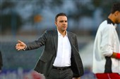 خلیلی: یک گام از خط رد شدم؛ داور اخراجم کرد!
