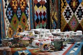 جلوه‌گری هنر دست و تولیدات بومی در کرج