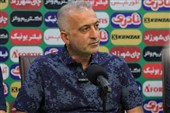 کمالوند: VAR را برای چه آورده‌ایم؟