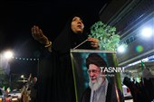 مردم مبعوث شده همچنان پای کار انقلاب