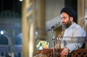 قرار عاشقان در مسجد جمکران با دعای توسل