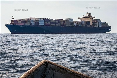 Container Ship Sinks in Strait of Hormuz: IRGC Navy