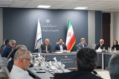احمدی: اجازه جذب سفارشی در صندوق ذخیره فرهنگیان را نمی‌دهیم