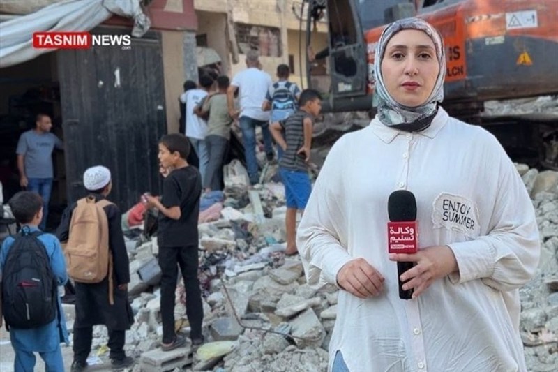 بعد ثلاث سنوات من الحرب؛ الدفاع المدني في غزة يواصل البحث عن 8 آلاف جثمان تحت الركام بآليات شبه معدومة