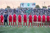 دیدار تیم های فوتبال خیبر خرم آباد و پرسپولیس