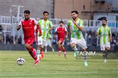 دیدار تیم های فوتبال خیبر خرم آباد و پرسپولیس