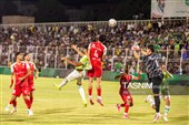 دیدار تیم های فوتبال خیبر خرم آباد و پرسپولیس